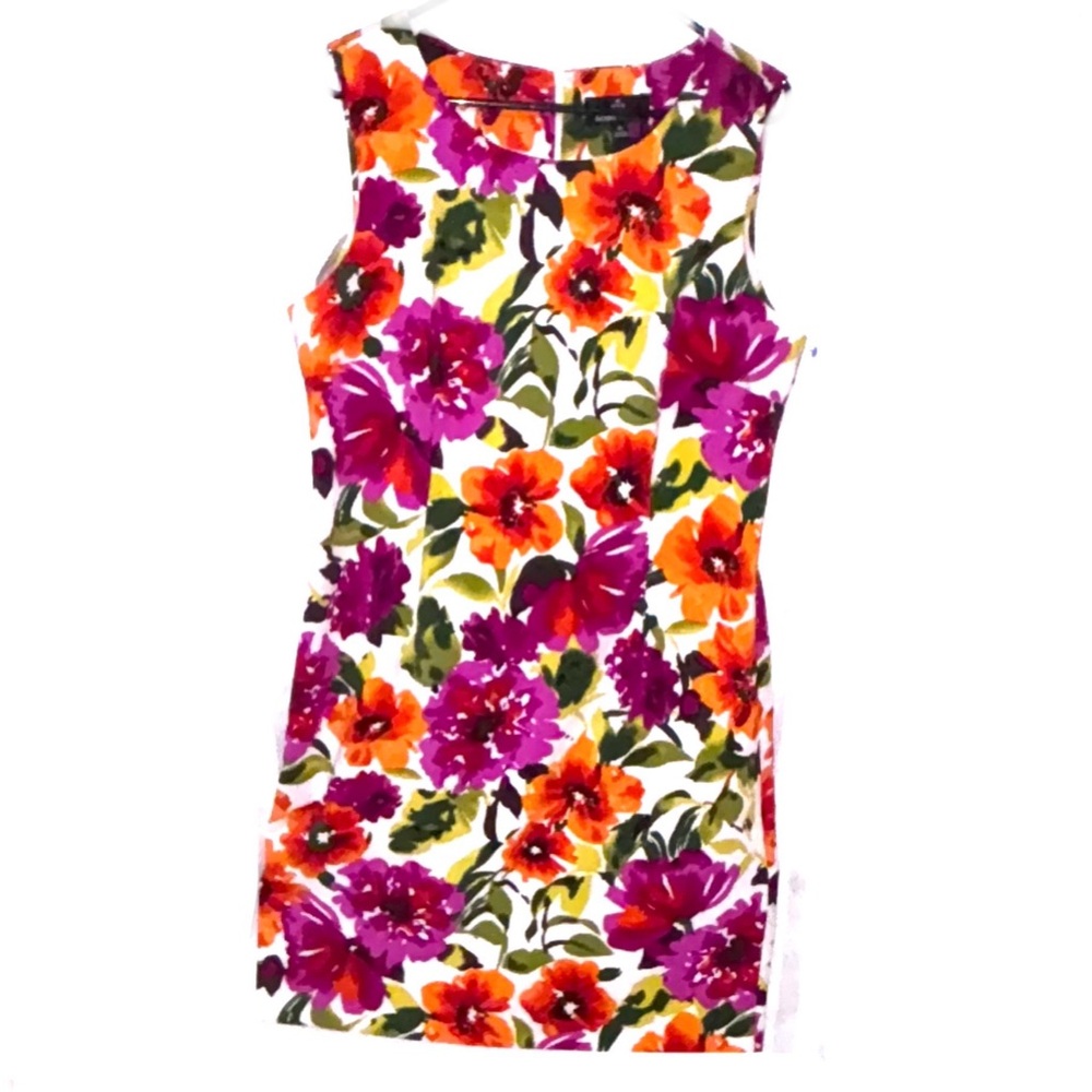 Ladies dress size 16